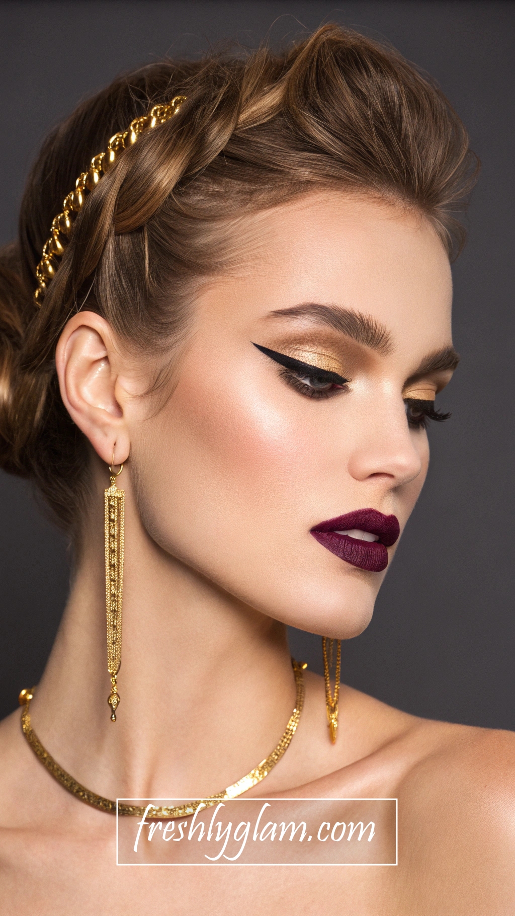 046 Bold Couture Runway Makeup with Gold Eyeliner and Berry Lips for Luxe Vibes 1