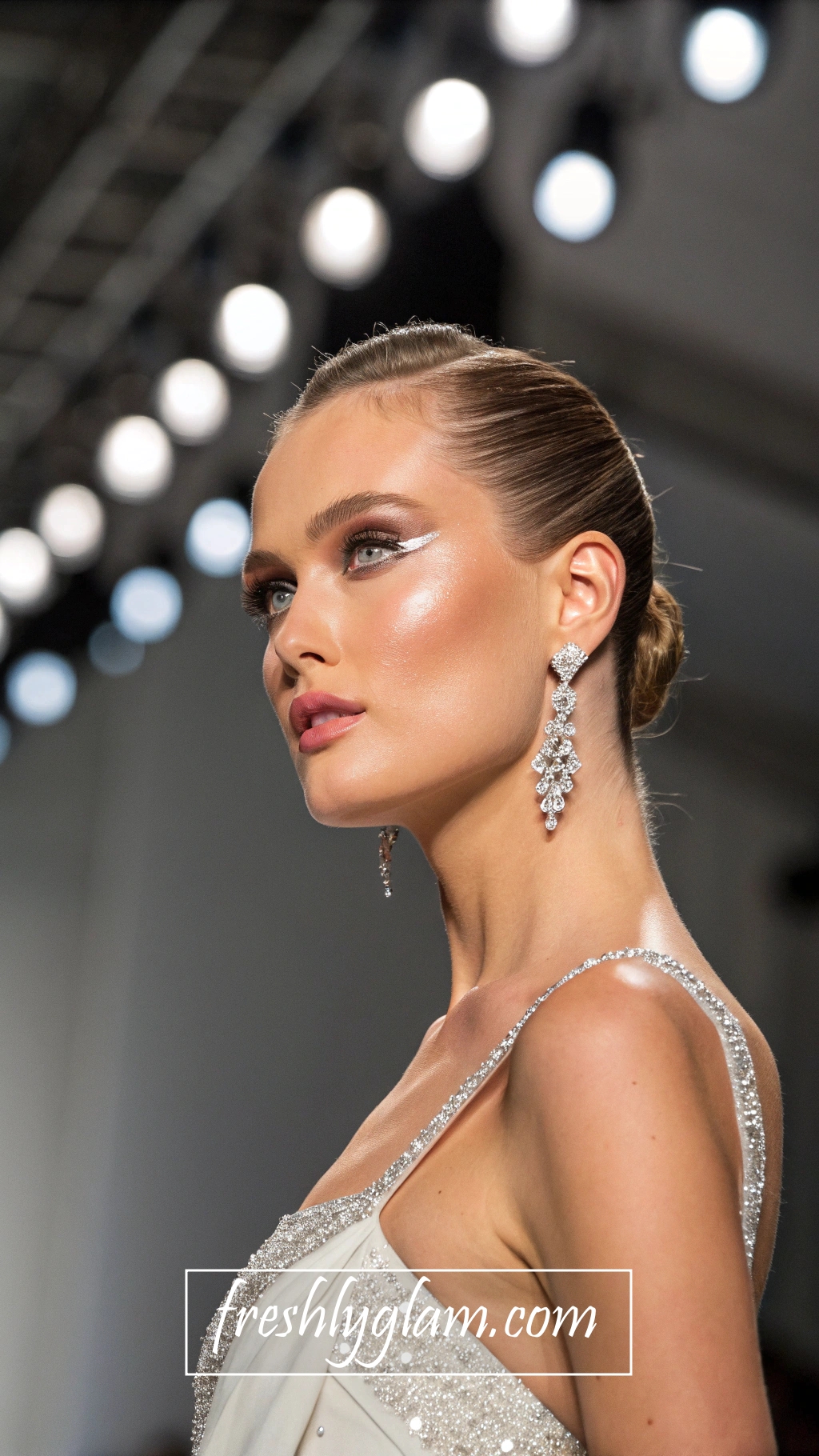 085 Runway Ready Diamond Sparkle Makeup for a Glamorous Look 1