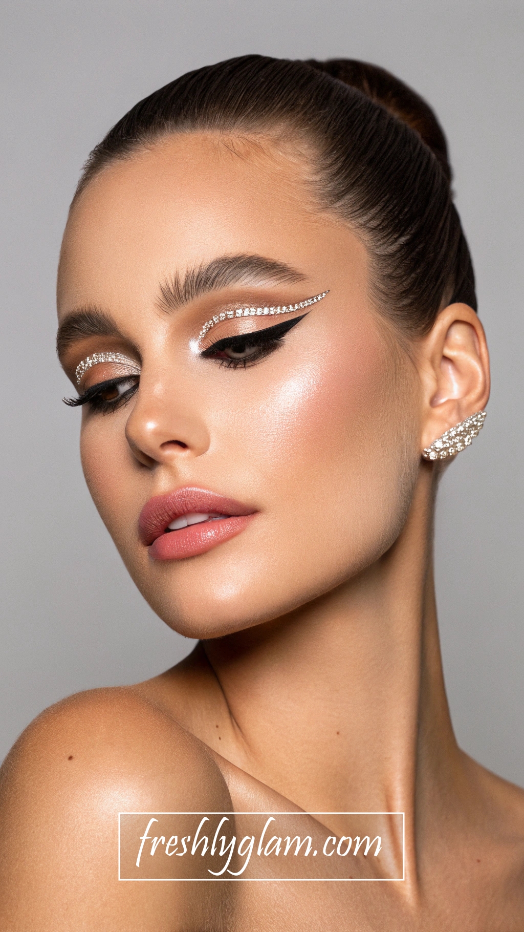 096 Ombre Rhinestone Lashes and Champagne Glow The Ultimate Sophisticated Glam 1