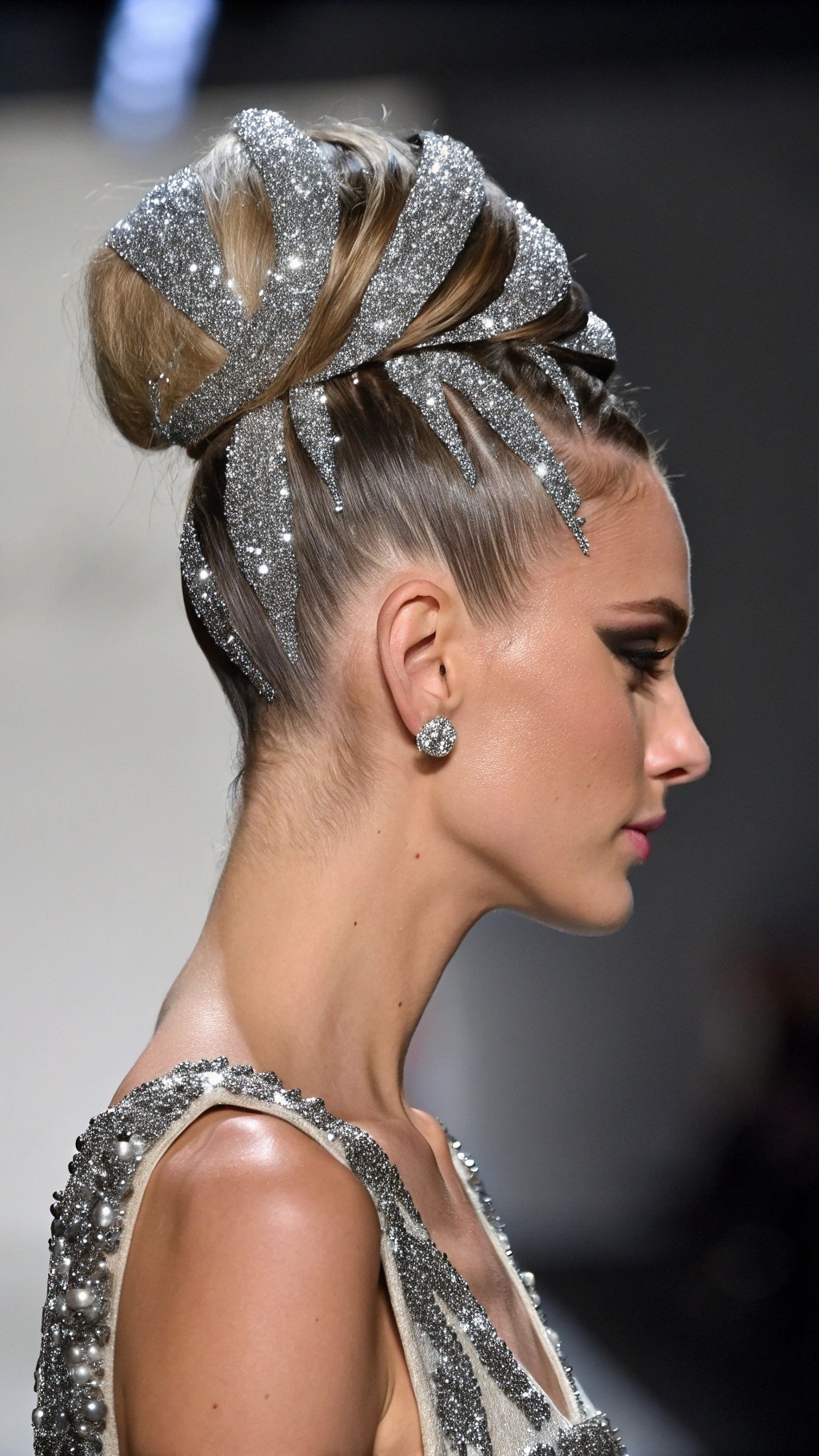 100 Sculptural Couture Updo with Glitter Accents for the Ultimate Fashion Glam